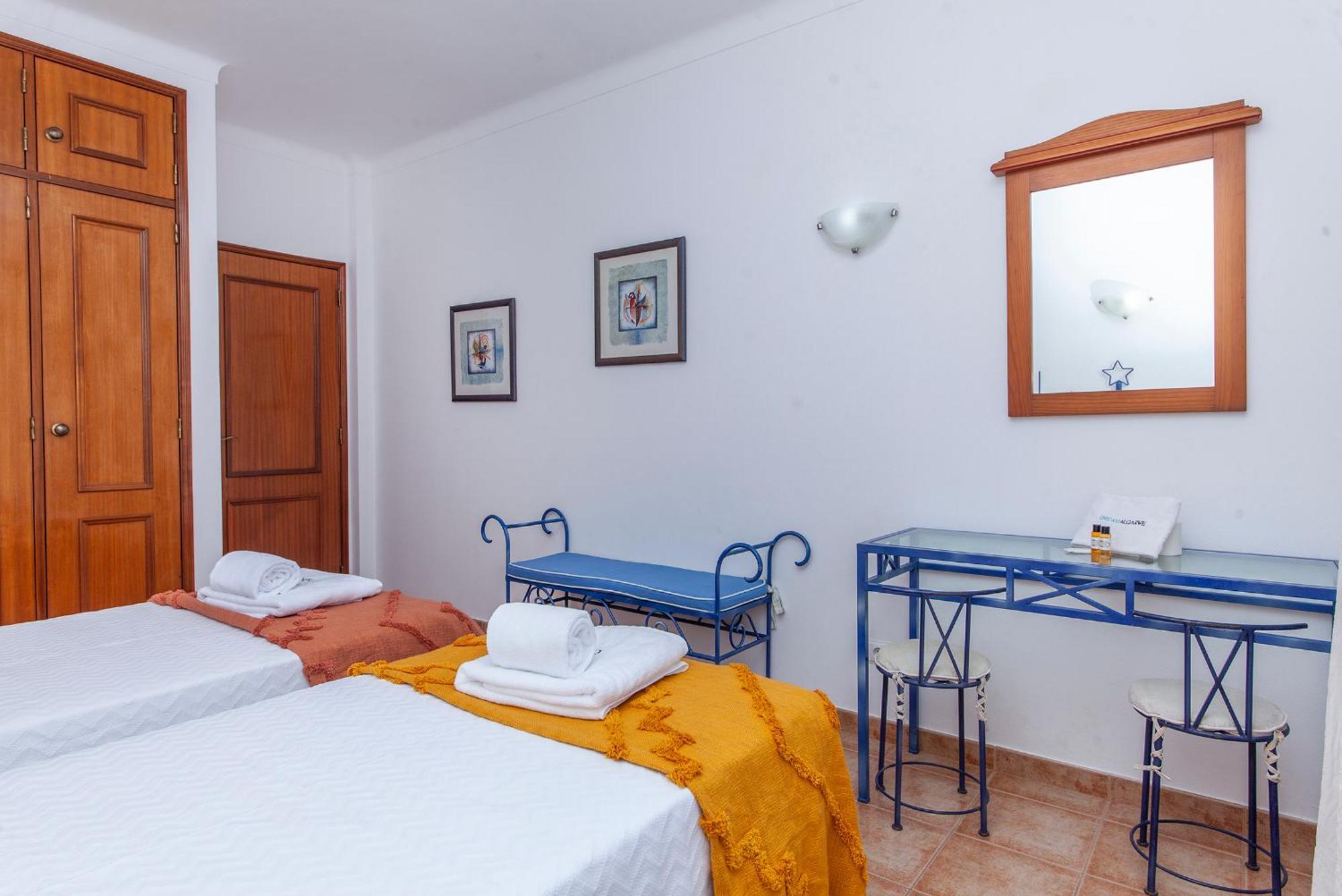 P - Meia-Praia Seaview Guesthouse ラゴス 部屋 写真