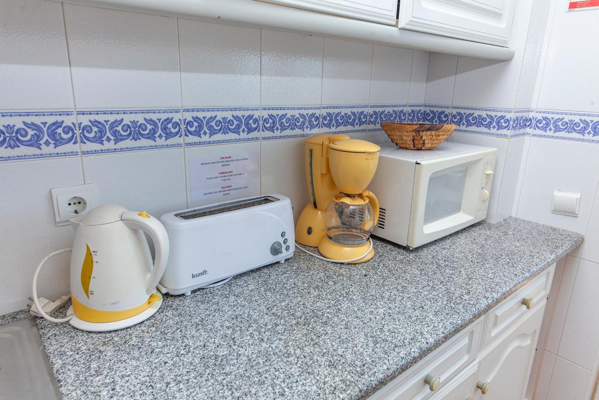 P - Meia-Praia Seaview Guesthouse ラゴス エクステリア 写真