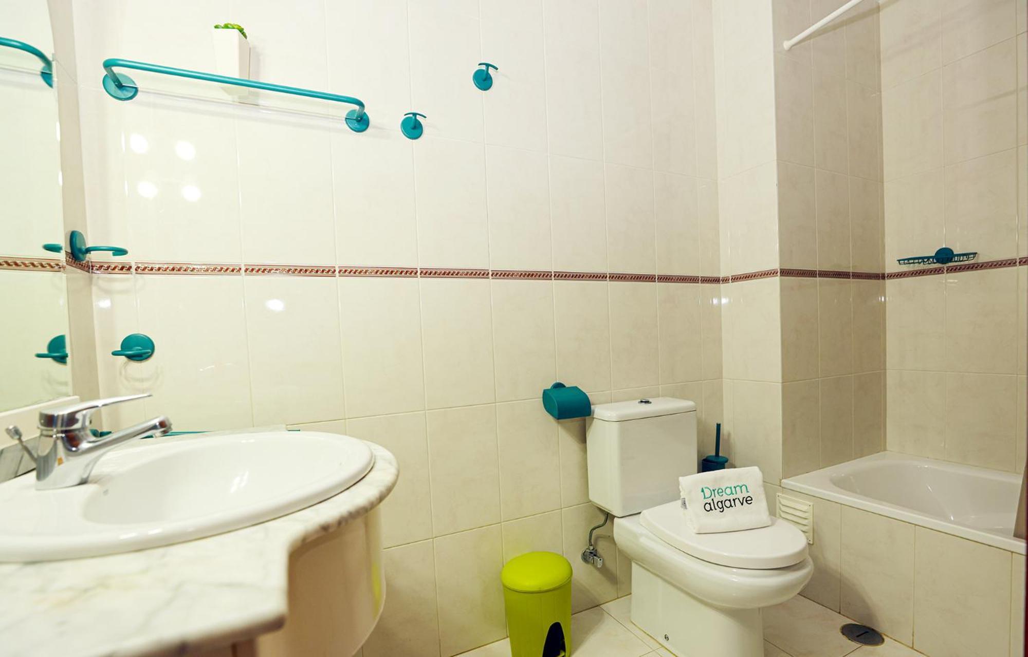 P - Meia-Praia Seaview Guesthouse ラゴス エクステリア 写真