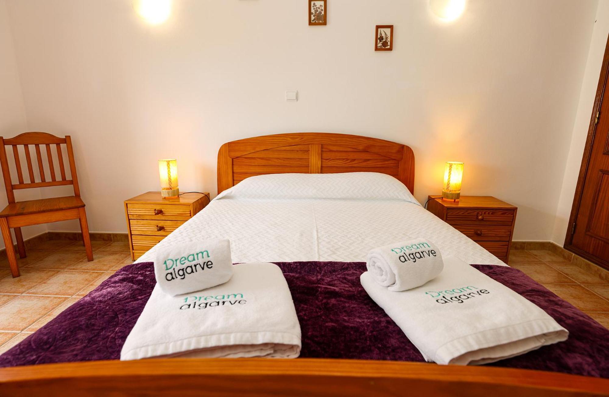 P - Meia-Praia Seaview Guesthouse ラゴス エクステリア 写真